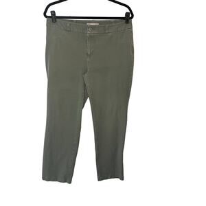 Chico's women's army green straight leg pants Size 1 Medium 8